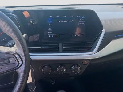 2024 Chevrolet Trax — photo 12 view