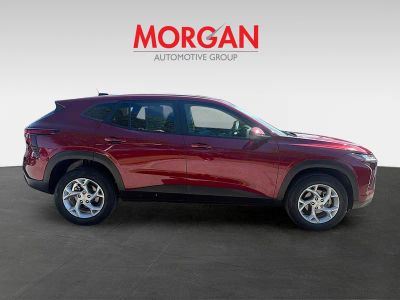 2024 Chevrolet Trax — photo 8 view