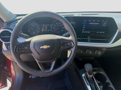 2024 Chevrolet Trax — photo 10 view