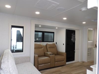 2026 Brinkley RV Model I - Photo 4