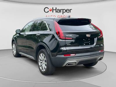2023 Cadillac XT4 — detail view
