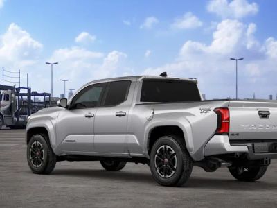 2026 Toyota Tacoma - Photo 8
