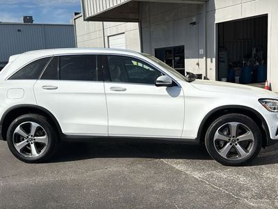 2022 Mercedes-Benz GLC - Photo 3