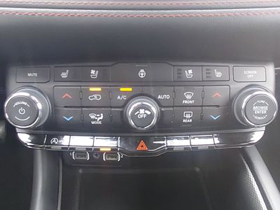 2024 Dodge Durango - Photo 19