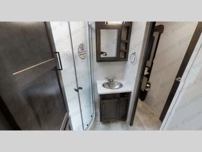 2021 Forest River RV Rockwood Signature Ultra Lite - Photo 6