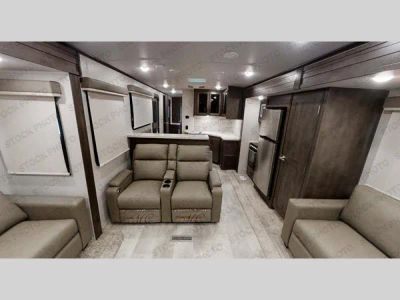 2021 Forest River RV Rockwood Signature Ultra Lite - Photo 4