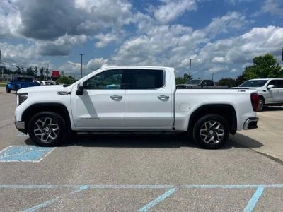 2024 GMC Sierra 1500 — side profile view