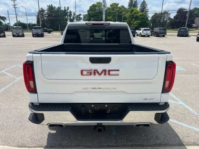 2024 GMC Sierra 1500 — interior view