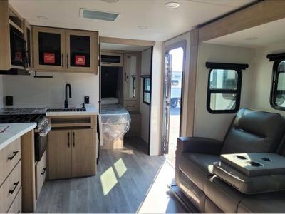 2026 Grand Design Imagine XLS - Photo 21
