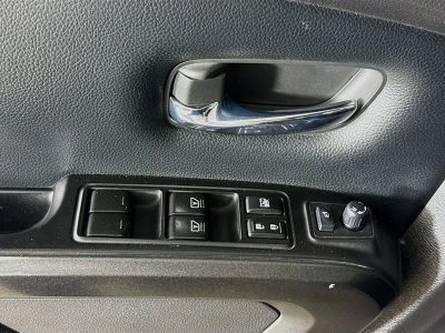 2020 Nissan Titan — photo 18 view