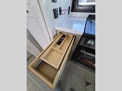 2026 Jayco Pinnacle - Photo 35