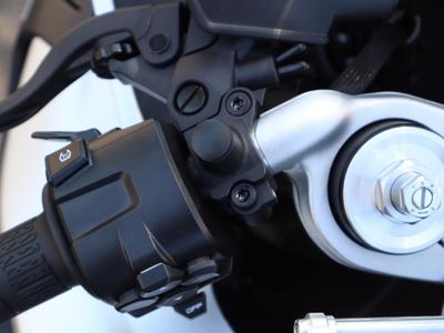 2026 CFMOTO 675SS - Photo 13