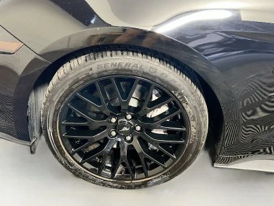 2020 Ford Mustang — photo 11 view