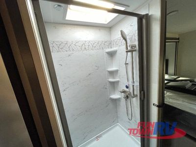 2026 Coachmen RV Concord - Photo 33
