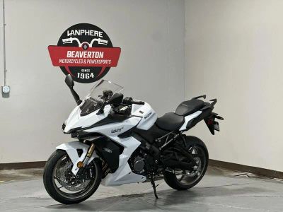 2026 Suzuki GSX-S1000GT+ - Photo 8