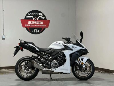 2026 Suzuki GSX-S1000GT+ - Photo 1
