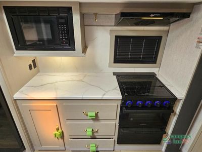 2024 Forest River RV Salem Hemisphere — photo 16 view
