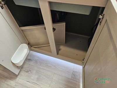 2024 Forest River RV Salem Hemisphere — photo 14 view