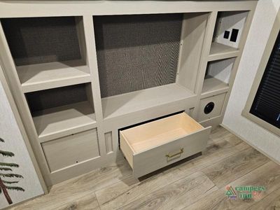 2024 Forest River RV Salem Hemisphere — photo 44 view