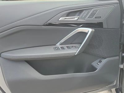 2026 BMW X1 — photo 18 view