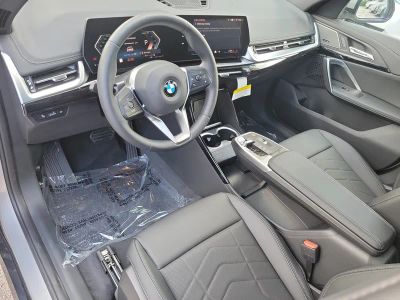 2026 BMW X1 — photo 21 view