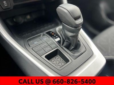 2025 Toyota RAV4 - Photo 37