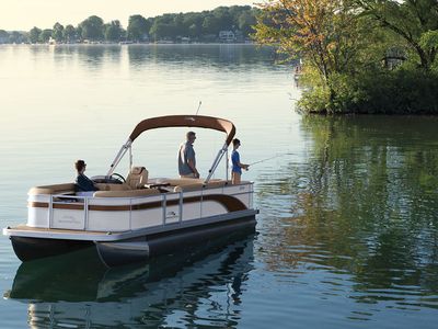 2023 Bennington 22 SSR - Photo 4
