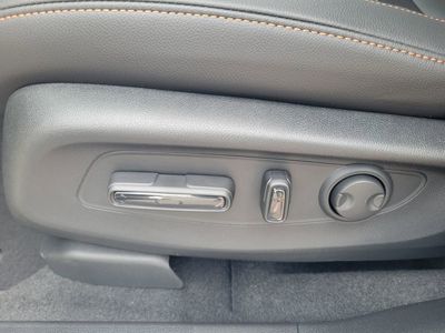 2026 Honda CR-V Hybrid Sport Touring — photo 15 view