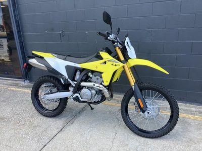 2025 Suzuki DR-Z4S - Photo 3