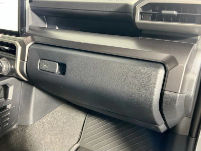 2025 Toyota 4Runner — photo 30 view