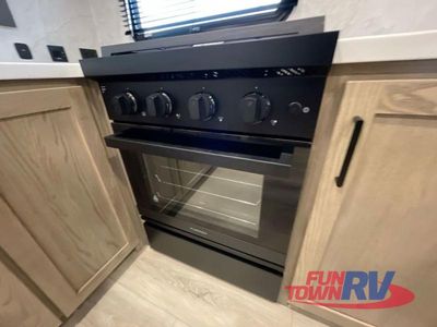 2026 Forest River RV Rockwood Signature - Photo 16