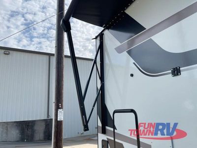 2026 Forest River RV Rockwood Signature - Photo 9