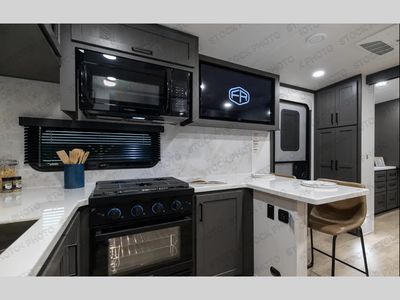2026 Forest River RV Rockwood Signature - Photo 35