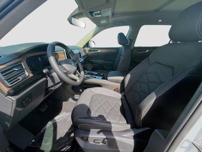 2026 Volkswagen Atlas — photo 16 view