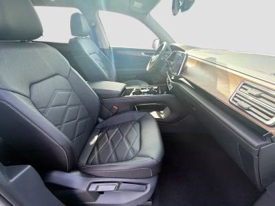 2026 Volkswagen Atlas — photo 24 view