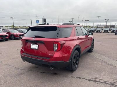2023 Ford Explorer — detail view