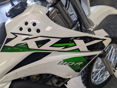 2026 Kawasaki KLX140R — photo 9 view