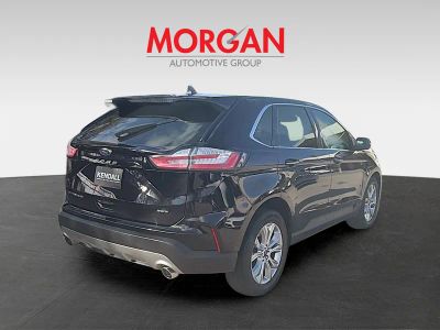 2022 Ford Edge — engine compartment view