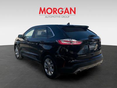 2022 Ford Edge — interior view