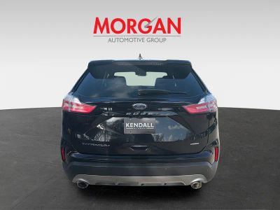 2022 Ford Edge — detail view