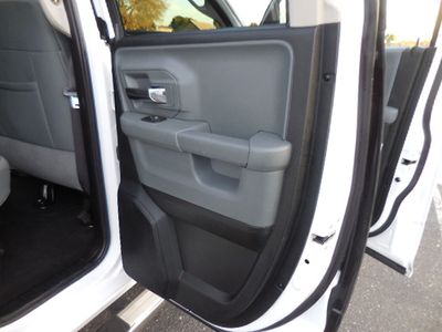 2016 RAM 1500 - Photo 12