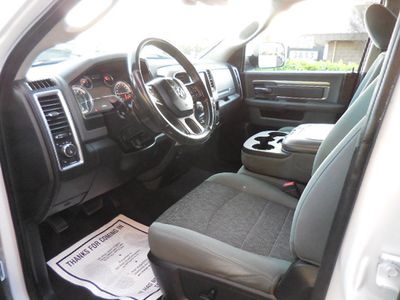 2016 RAM 1500 - Photo 9