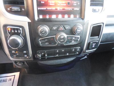 2016 RAM 1500 - Photo 19