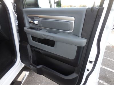 2016 RAM 1500 - Photo 13