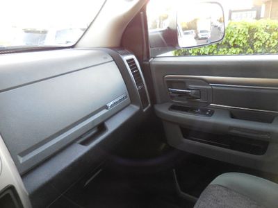 2016 RAM 1500 - Photo 21