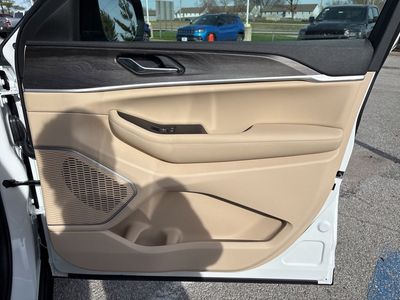2026 Jeep Grand Cherokee - Photo 51
