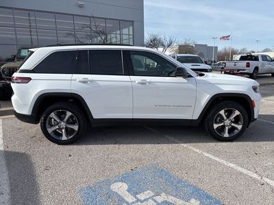 2026 Jeep Grand Cherokee - Photo 32