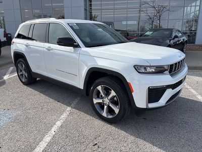 2026 Jeep Grand Cherokee - Photo 6