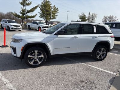 2026 Jeep Grand Cherokee - Photo 16