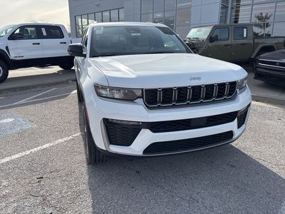 2026 Jeep Grand Cherokee - Photo 9